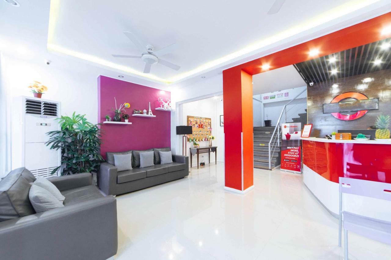 เรดดอร์ซ พลัส เนียร์ เอสเอ็ม ลานัง ดาเวา Hotel Davao ภายนอก รูปภาพ